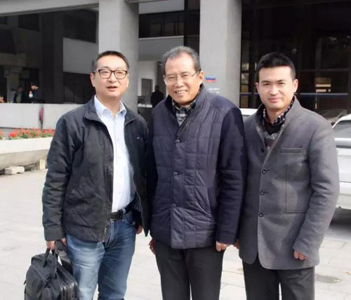 1519632989861396.jpg .jpg3人.jpg