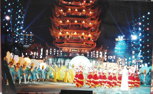 1529645127510219.jpg jpg三队汇演照.jpg