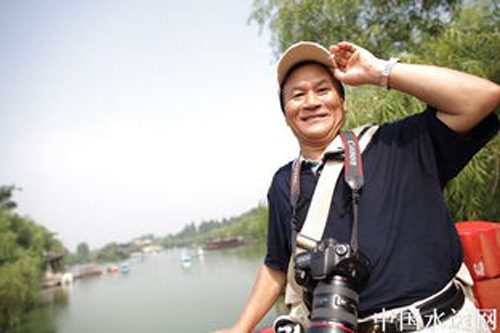1537408931903716.jpg 封二.jpg一线.jpg