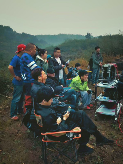 1545280475203903.jpg 拍片.jpg