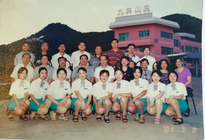 1563345388397550.jpg 员工留影.jpg