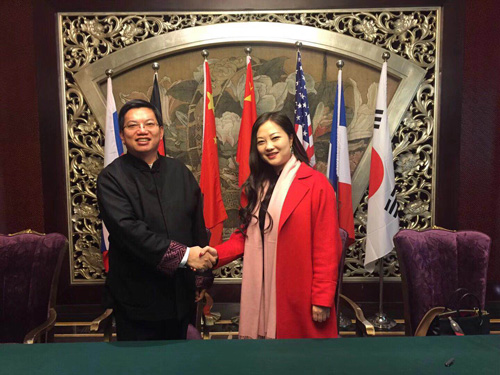 1512221794676066.jpg jpg秘书长吴远辉合影.jpg