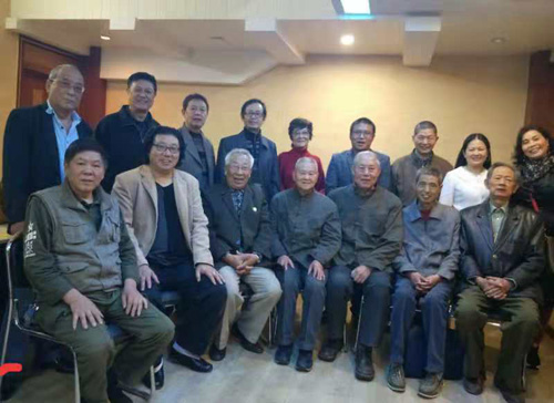 1540443598965874.jpg 书画家合影.jpg
