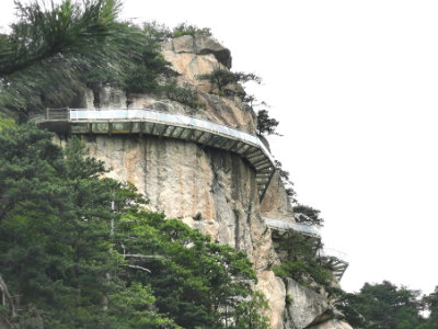1560763865321262.jpg 大别山一景.jpg