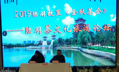 1575167018602705.jpg 签约3.jpg