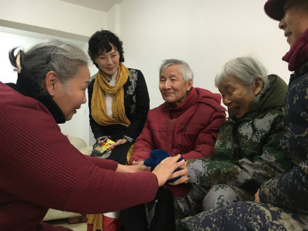 1577867148250733.jpg 送毛袜+.jpg