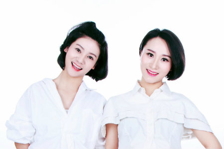 1586506535365447.jpg 右姐姐左妹妹.jpg