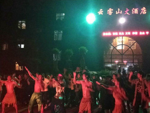 1527763985322116.jpg .jpg晚演.jpg