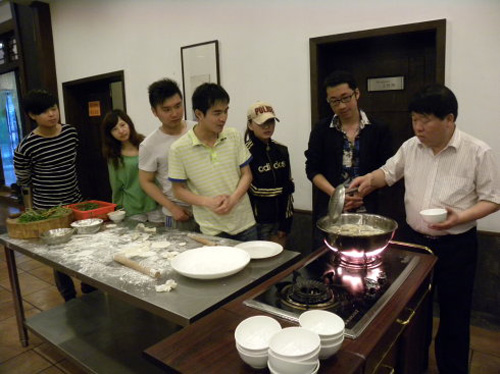 1536306901965799.jpg 天池.jpg放价.jpg