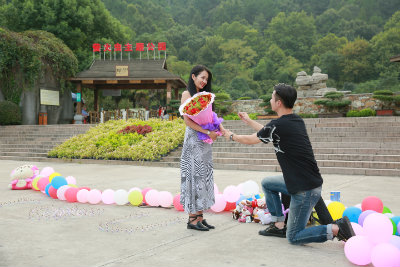 1564891368388965.jpg 求婚.jpg