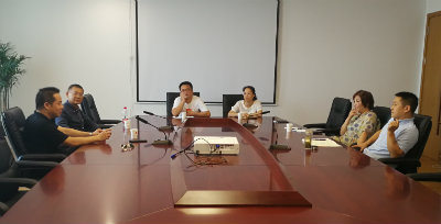 1567421485542644.jpg “丰太集团”总经理曹建与长江日报领导交流.jpg+.jpg