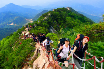 1569470378834080.jpg 再见大别山(周中平)+.jpg