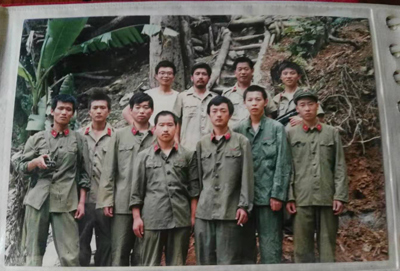 1563132976128490.jpg 出征之前留影.jpg