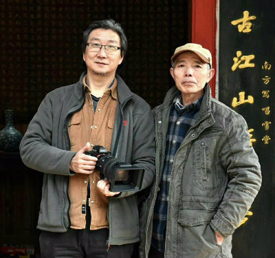 1575527486494999.jpg 电视台时小平采访.jpg
