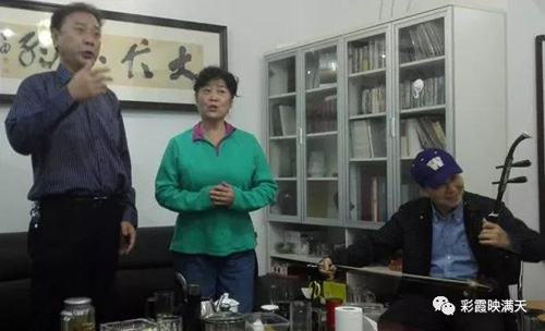 1512983040671589.jpg jpg两人合唱.jpg