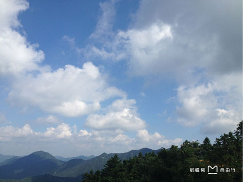 1535968036599803.jpg 绵延起伏.jpg