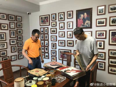 1568187080732844.jpg 翻阅老照片+.jpg