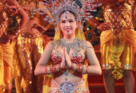 1616050925367454.jpg 17、芭堤雅名传五洲的蒂芬妮人妖秀.jpg