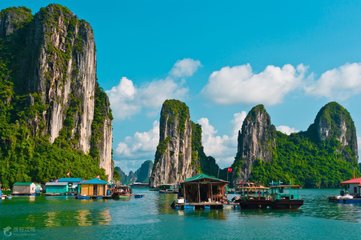 1640345085553020.jpg 3、越南奇幻的下龙湾,秀岭参差.jpg