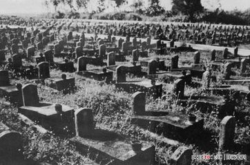 1640345178723937.jpg 23、越南援越抗美中国烈士墓,呈兵团队阵幽处,那是一个时代的真实记录.jpg