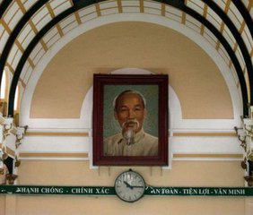 1641983611643110.jpg 35、胡志明乃越南国父,其形象在该国随处可见.jpg