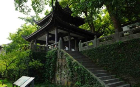 1648102871225041.jpg 3、杭州西湖的孤山,风景绝美,而.jpg