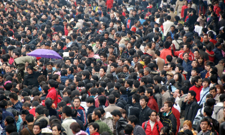 1653127346265028.jpg 《民工潮纪实影像》 2008年1月,.jpg