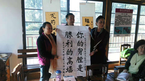 1540981282317495.jpg 胸膛.jpg