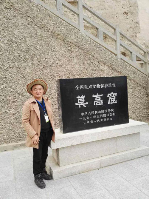 1511413338542612.jpg jpg胡祖义个人照.jpg