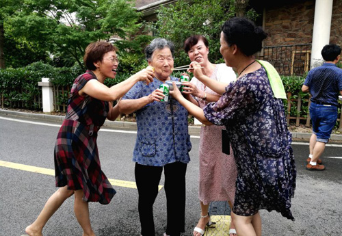 1531474843493234.jpg jpg婆婆们.jpg
