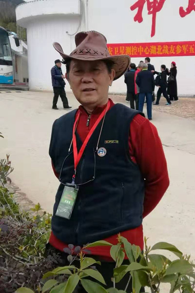 1551698800890058.jpg 布衣照.jpg