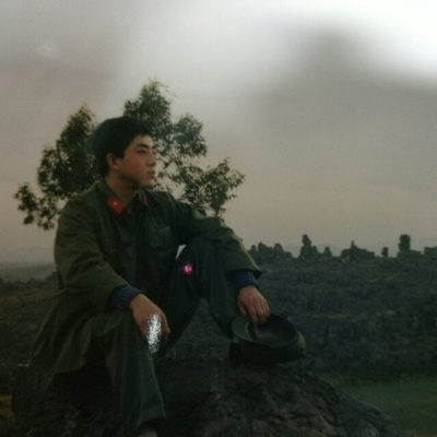 1554343443906987.jpg 战场夜幕照.jpg