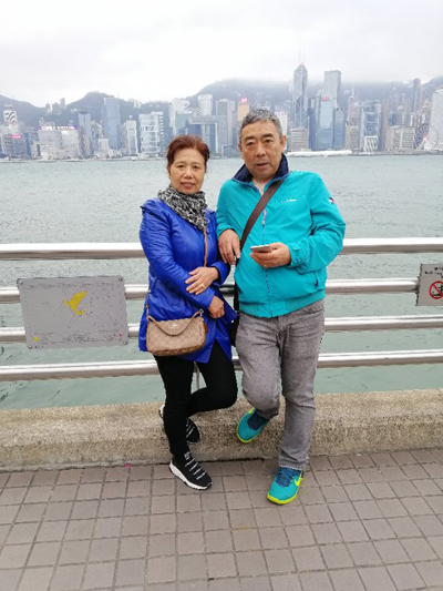 1559007057904629.jpg 华侨合影.jpg+.jpg