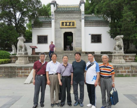 1590052850889733.jpg 古琴台留影.jpg